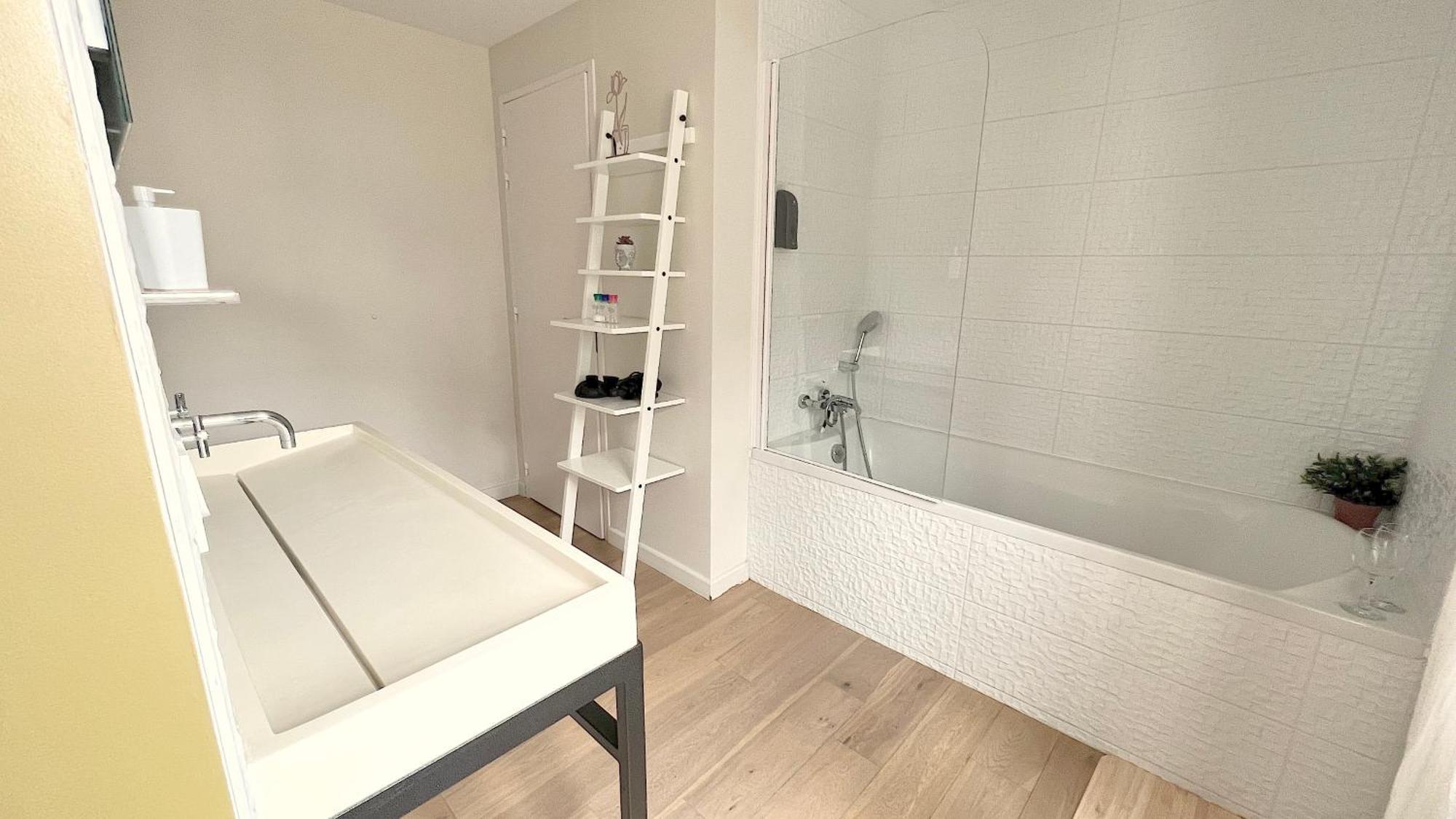 Appartement Bossoreil 110M2 - 3 Chambres Angers Eksteriør bilde